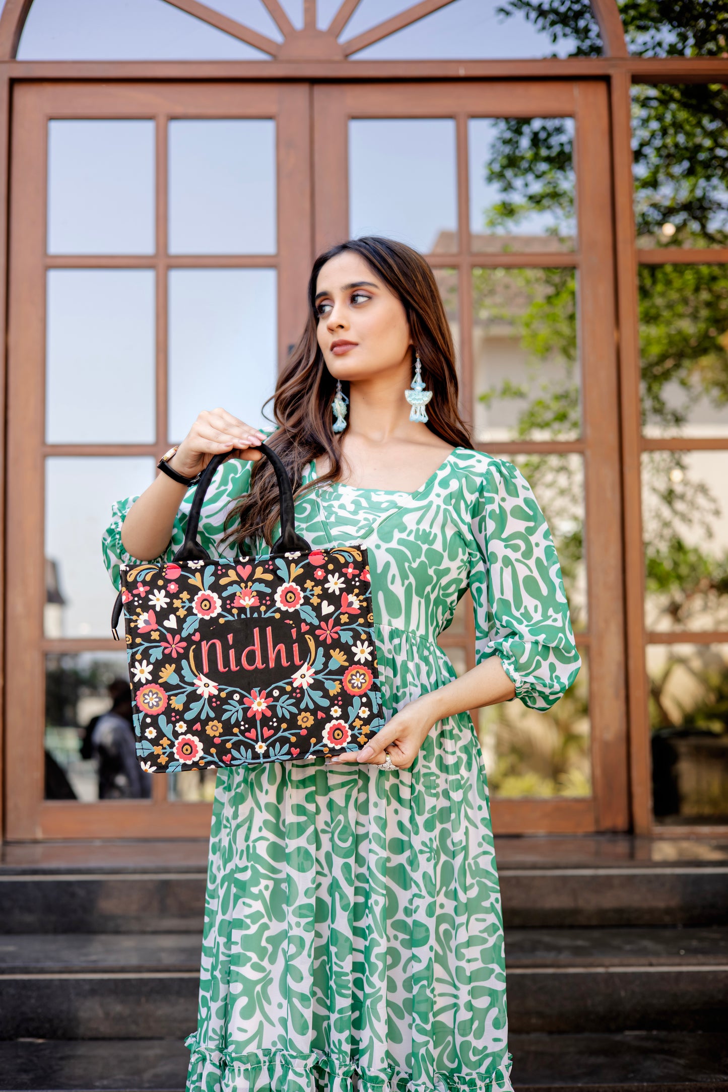 Personalized Velvet Tote Bag with Floral Design – 12x16 Inches